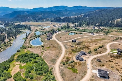 0 Blk 10 Lot 10 Whitewater Way unit 98959966, Garden Valley, ID 83622 - photo 4