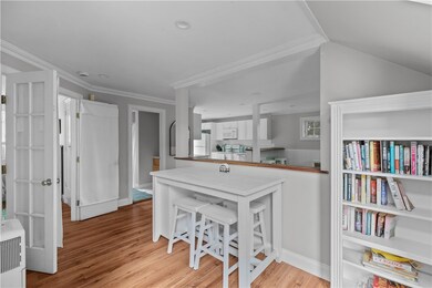 19 Warren Ave unit 19, Middletown, RI 02842 - photo 4