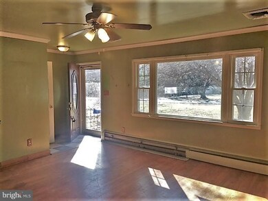 15425 Thompson Rd, Silver Spring, MD 20905 - photo 7