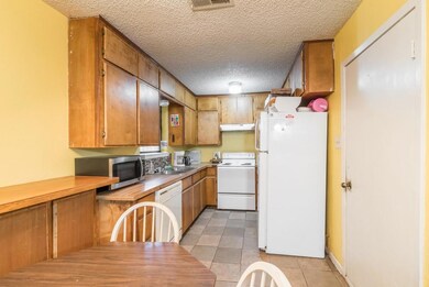 121 Starlight Ln, Springtown, TX 76082 - photo 7