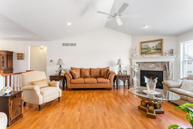 15141 Silver Fir Dr, Holland, MI 49424 - photo 4