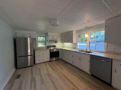 40 Green St, Milford, MA 01757 - photo 3