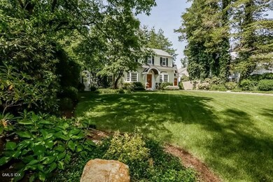002-Front_View-1063454-mls