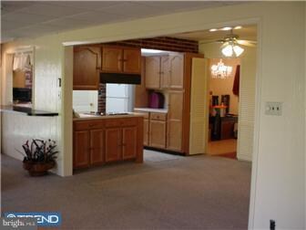 11 Berkshire Ln, Willingboro, NJ 08046 - photo 3