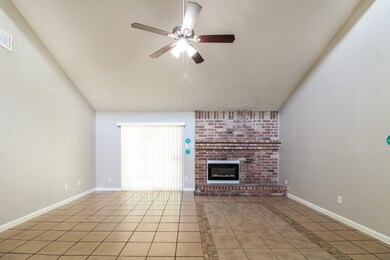 6210 Roseridge Ln, Houston, TX 77053 - photo 5