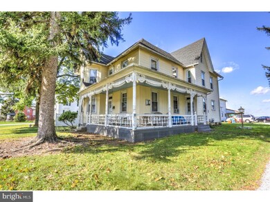 163 E Main St, Leola, PA 17540 - photo 3