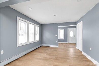 123 Mitchell St, Bellmore, NY 11710 - photo 7