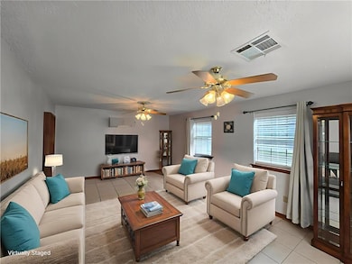 65398 Maple St, Mandeville, LA 70448 - photo 3