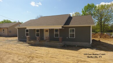 110 E Bomar Ct, Shelbyville, TN 37160 - photo 2