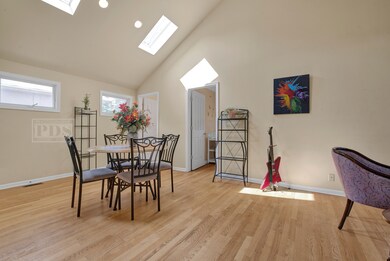 1010 Portsmouth Ave, Westchester, IL 60154 - photo 6