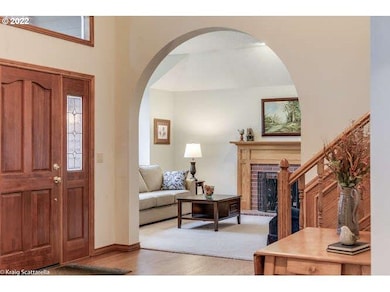 19796 Bellevue Way, West Linn, OR 97068 - photo 4