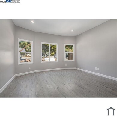 193 W Macarthur Blvd unit 1018, Oakland, CA 94611 - photo 7