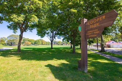 2919 N 85th St, Milwaukee, WI 53222 - photo 4