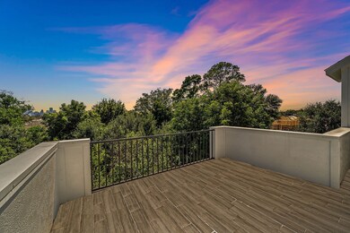 623 Mazal Ln, Houston, TX 77009 - photo 3