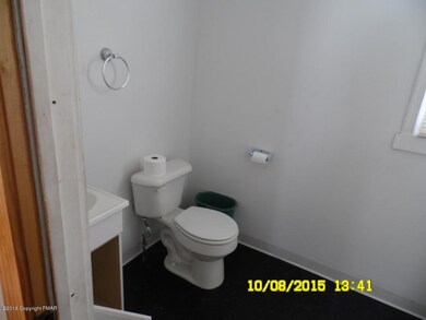 26 Sturdevant St, Wilkes Barre, PA 18702 - photo 5