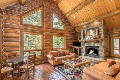 107 Cabins Lane