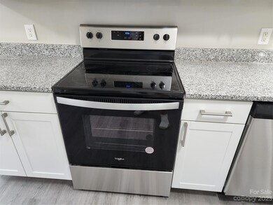 12488 Mattie Ln, Midland, NC 28107 - photo 4