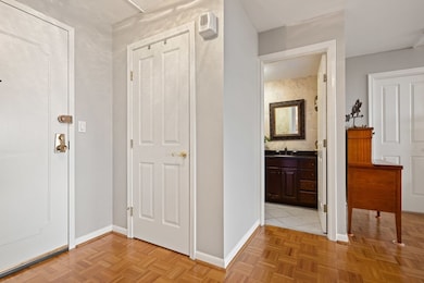 Imperial Towers unit 908, Chestnut Hill, MA 02467 - photo 7