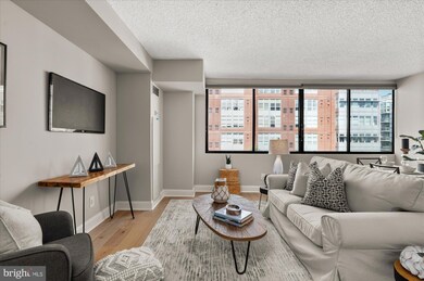 Park Princess/Logan Park unit 614, Washington, DC 20005 - photo 5