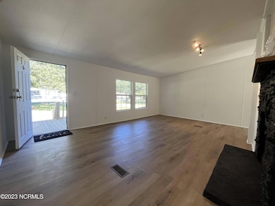 380883231_871697384390712_17262569879521