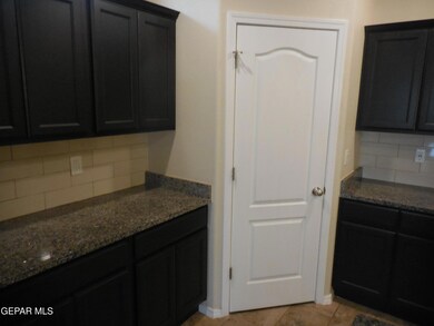 7316 Glacier Dr, El Paso, TX 79911 - photo 7