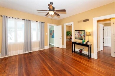 301 S Franklin St, Raymore, MO 64083 - photo 7