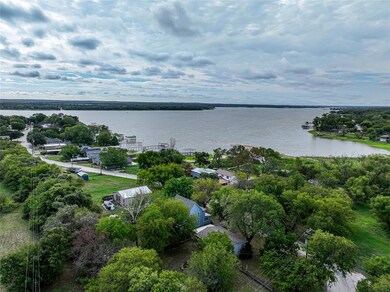 6868 Briar Rd, Azle, TX 76020 - photo 4