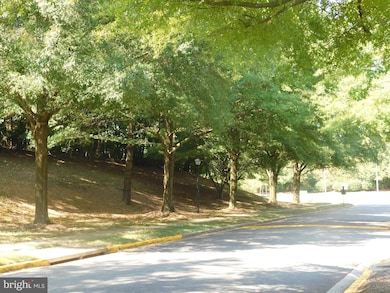 10483 Campus Way S, Upper Marlboro, MD 20774 - photo 3