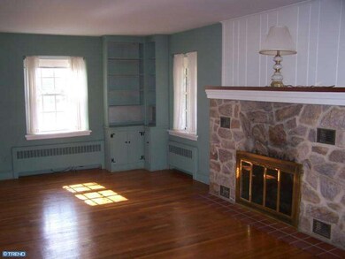 1097 Church Rd, East Greenville, PA 18041 - photo 5