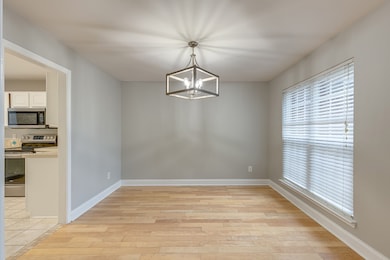 2002 Vanguard Ct, Spring Hill, TN 37174 - photo 6