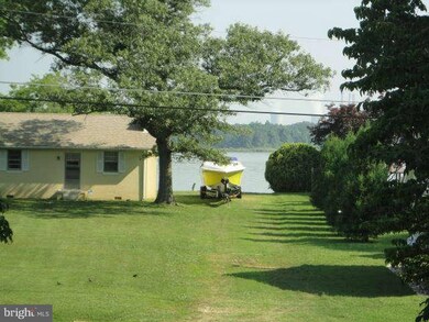 40247 Waterview Dr, Mechanicsville, MD 20659 - photo 2