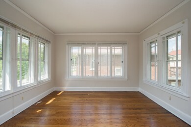 412 Douglas Ave unit 2, Waukegan, IL 60085 - photo 4