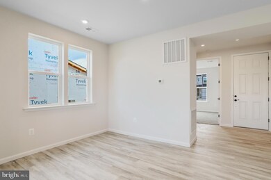 102 Curtain Fall Dr, Middletown, VA 22645 - photo 6