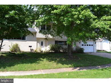 205 Woodgreen Ct, Claymont, DE 19703 - photo 2