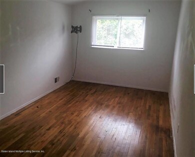 203 Bishop St, Staten Island, NY 10306 - photo 5