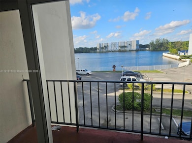 5501 NW 7th St unit E302, Miami, FL 33126 - photo 2