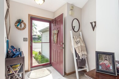 S - 766 Windy Hill Ln - 019