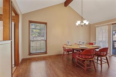 9942 Edelweiss Cir, Shawnee, KS 66203 - photo 6