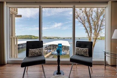 875 Parkside Place unit A206, Osage Beach, MO 65065 - photo 2