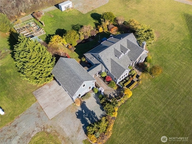 784 Windrose Dr, Coupeville, WA 98239 - photo 4