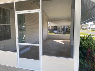 239 E Buffalo Bluff Rd unit 132, Satsuma, FL 32189 - photo 5