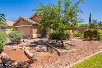 533 N Joshua Tree Ln, Gilbert, AZ 85234 - photo 6