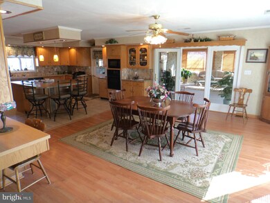 251 Shatzer Orchard Rd, Chambersburg, PA 17202 - photo 6