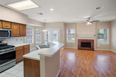 8519 Plum Lake Dr, Houston, TX 77095 - photo 5