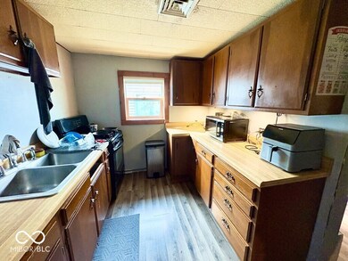 1313 L Ave, New Castle, IN 47362 - photo 7