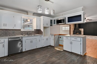 8820 Ruth Ave, Shreveport, LA 71108 - photo 5