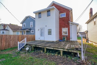 610 E Gates (5)