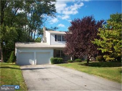 205 Allen Dr, Exton, PA 19341 - photo 2