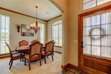 19829 Crest Ridge Dr, Edmond, OK 73012 - photo 5