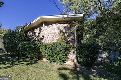 6349 W Shore Cir, Douglasville, GA 30135 - photo 5